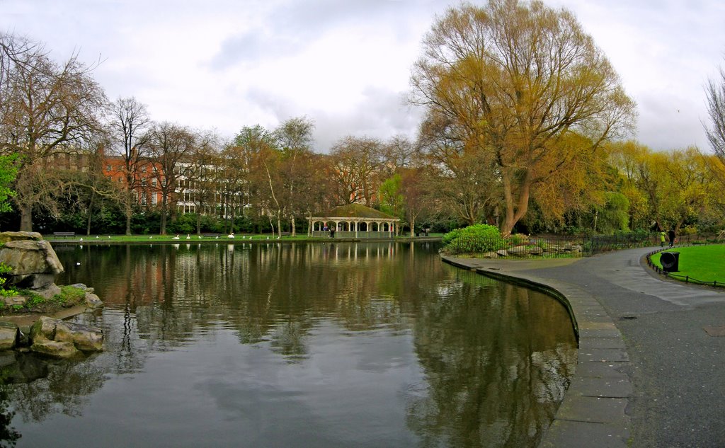 St Stephen's Green by joan miquel