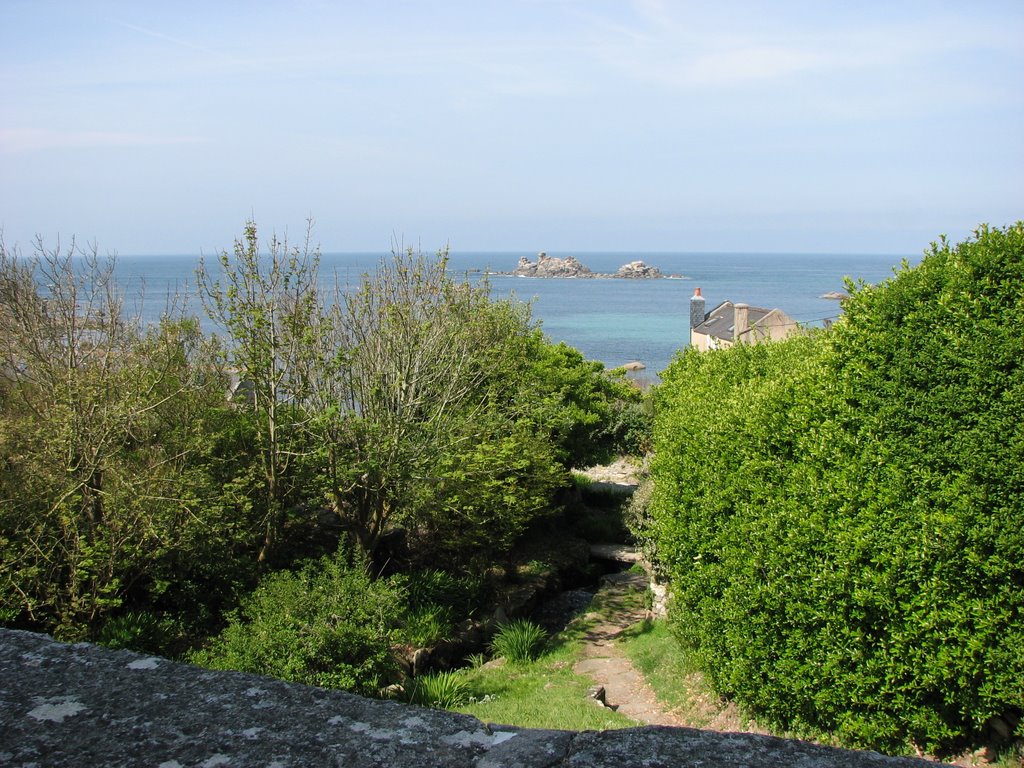 Bord de mer à Porspoder (1) by DESRENTES ERIC