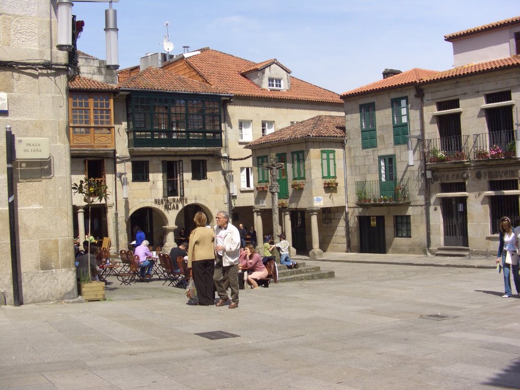 Plaza La Leña, Pontevedra by ycasal