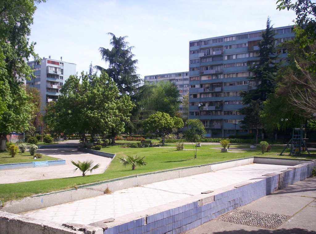 Jardines Remodelación Providencia by Caracho