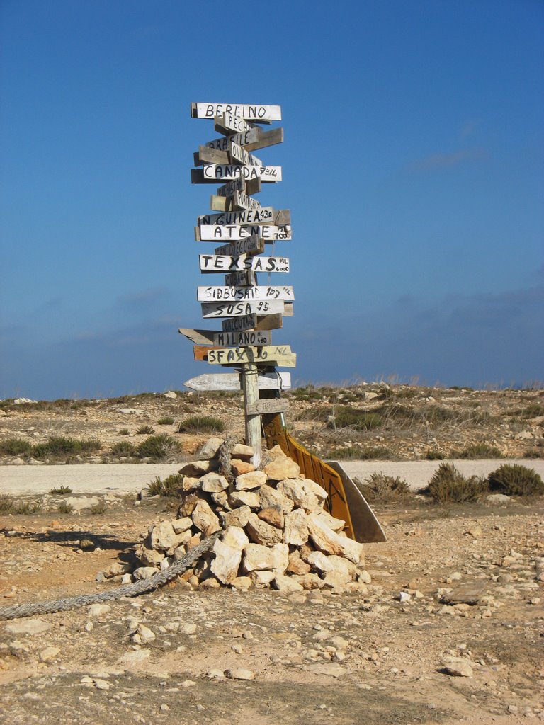 Contrada Punta Alamo, Lampedusa e Linosa AG, Italy by ragsta