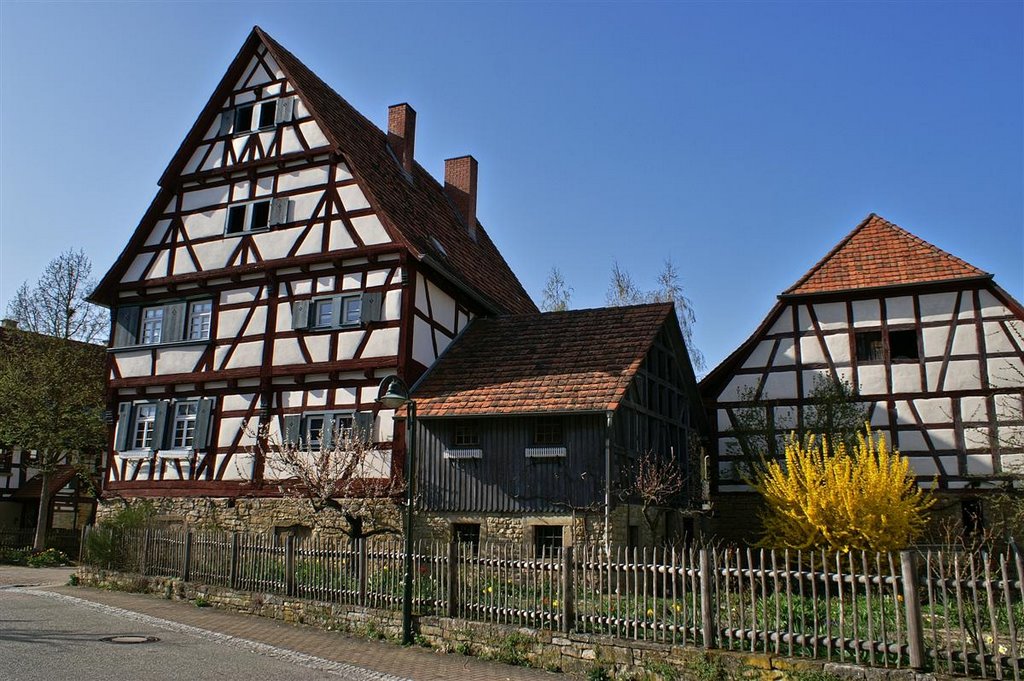 Bretten Bauerbach - Pfriemenstraße Fachwerkhaus by Augenstein