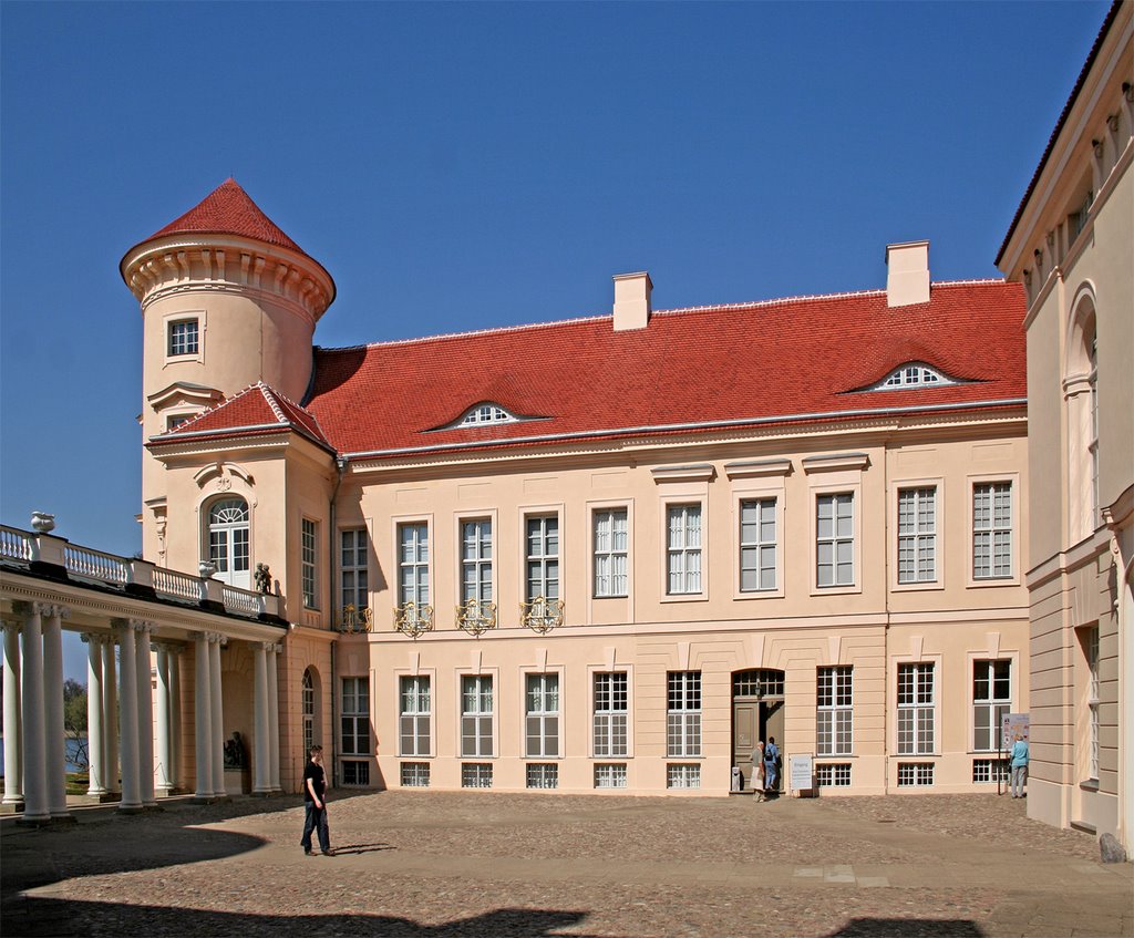 Rheinsberg - Palace by sascha