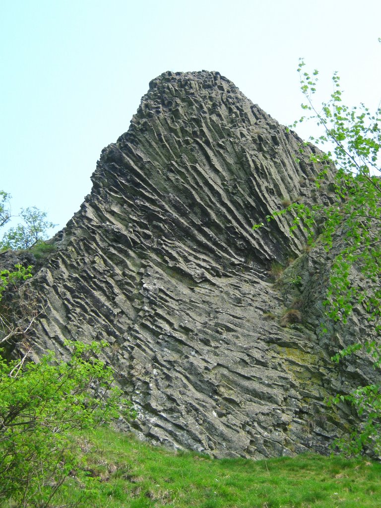 Helfenstein -Basaltformation- Die Natur ist der größte Künstler by bilderali