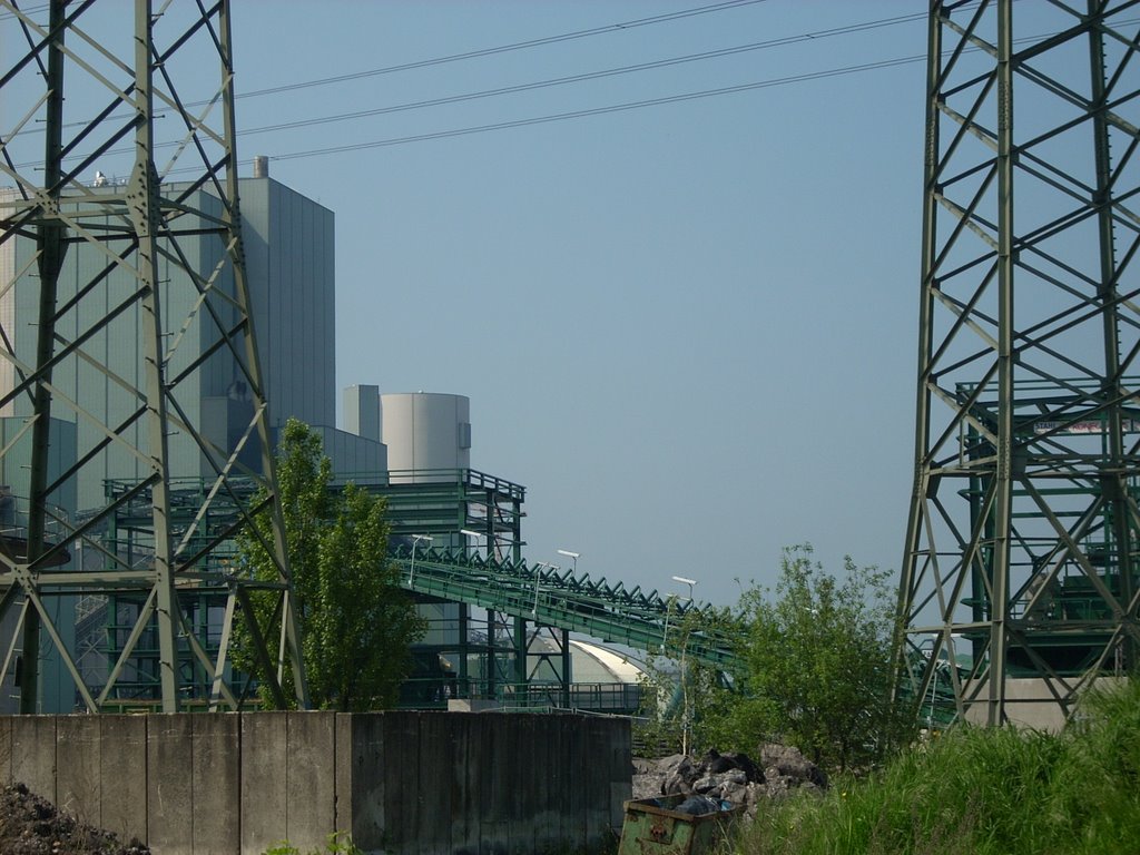 Duisburg-Walsum Kraftwerk Walsum Mai 2009 by DortmundWestfalica