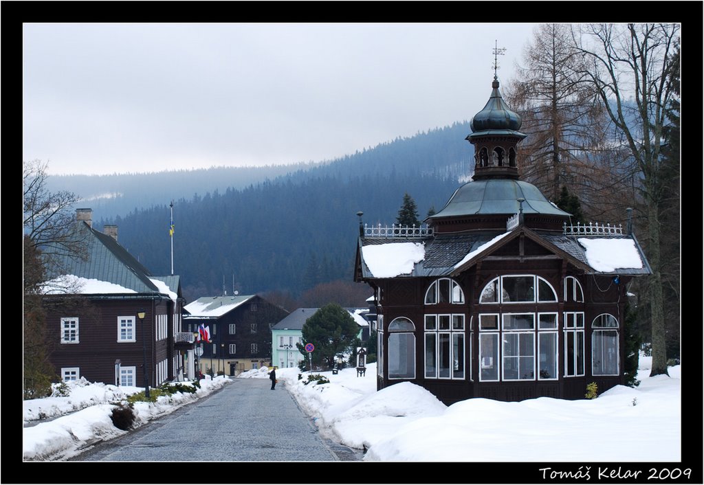 Pitný pavilon by Tomáš Kelar