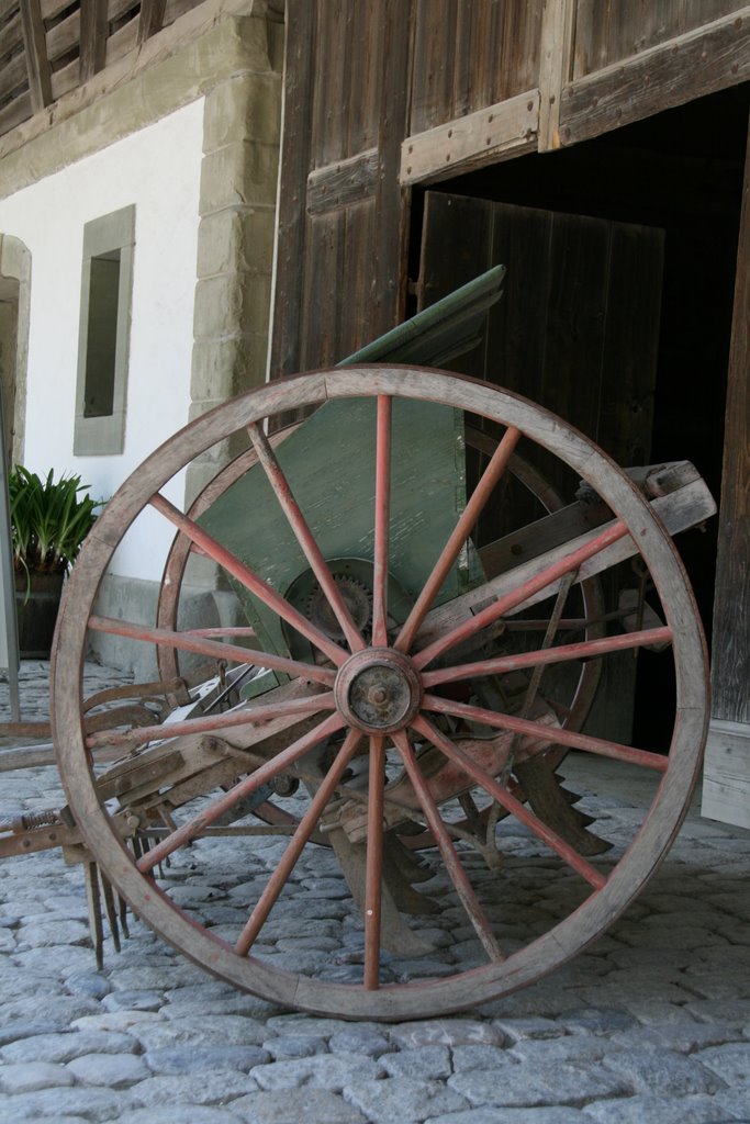 Old wheel "Ballenberg" by Daniel Graf