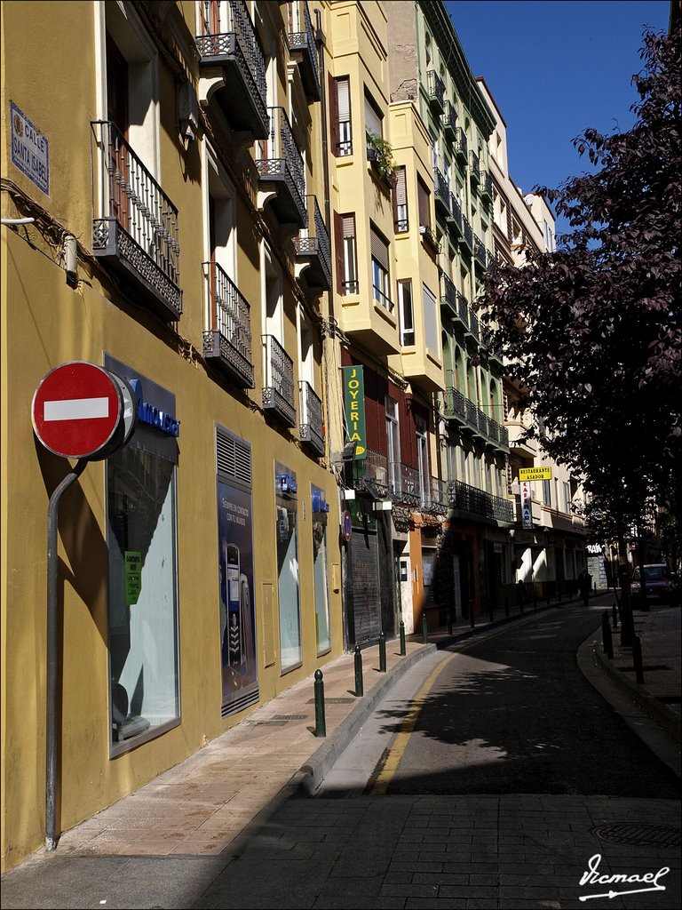 090503-08 ZARAGOZA. CALLE SANTA ISABEL by Víctor Manuel Mamblo…