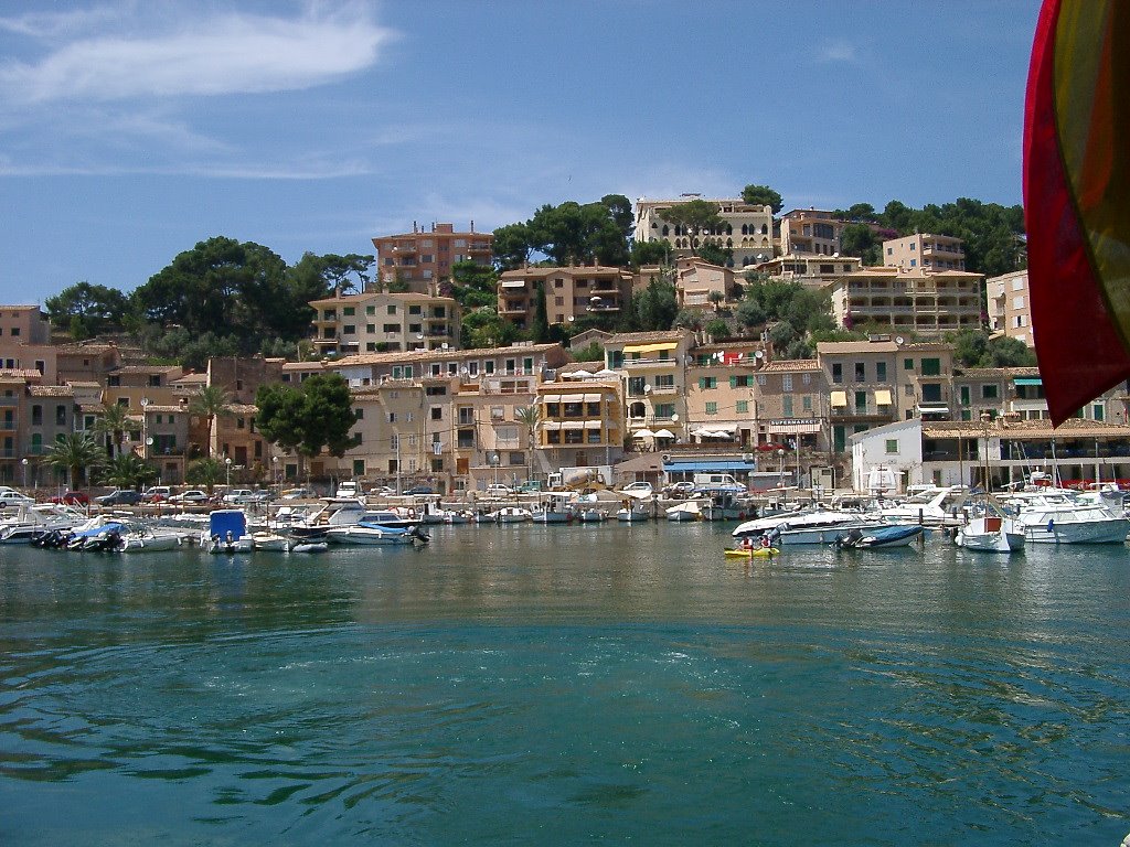 Port de Soller by Pmink