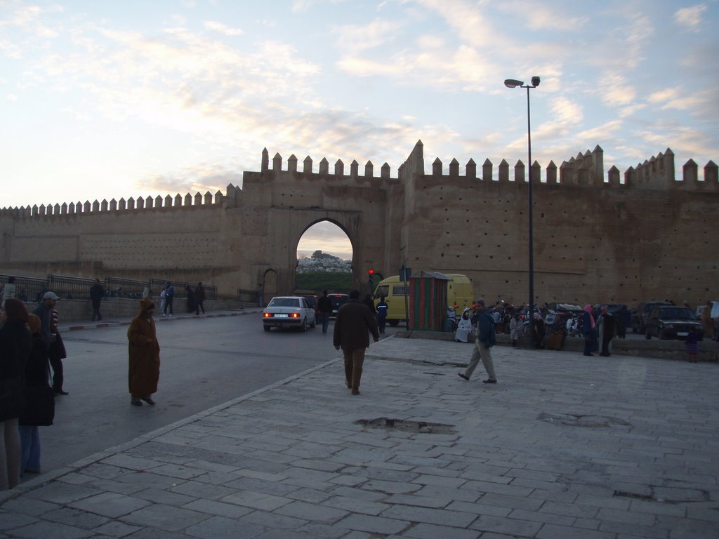 Bab chorafa. fes maroc morocco by fakansi