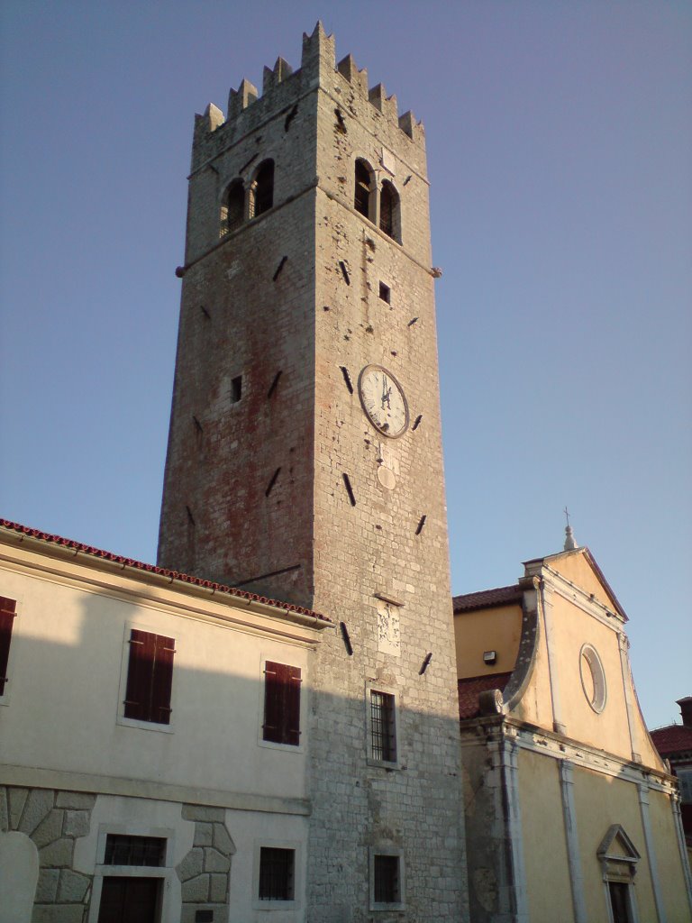 Motovun, Croatia by elviss