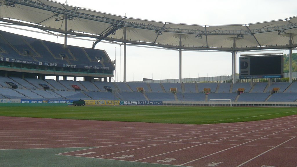 Incheon Munhak Stadium by bodablog