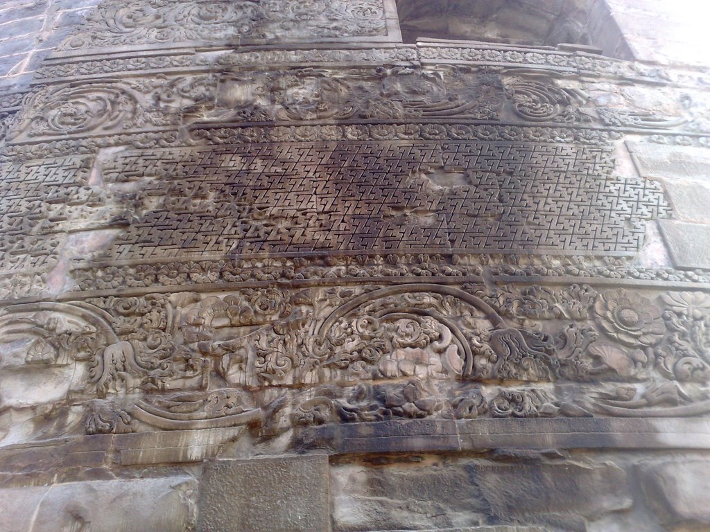 Dhamek stupa close-up by Dr.Azzouqa