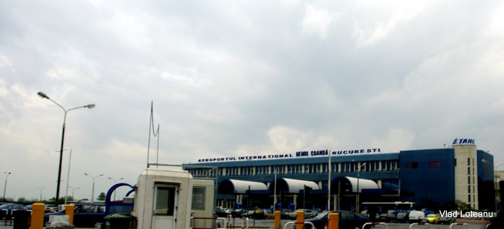 Bucarest, Aeroport Henri Coanda by Vlad Loteanu