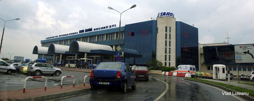 Bucarest, Aeroport Henri Coanda by Vlad Loteanu