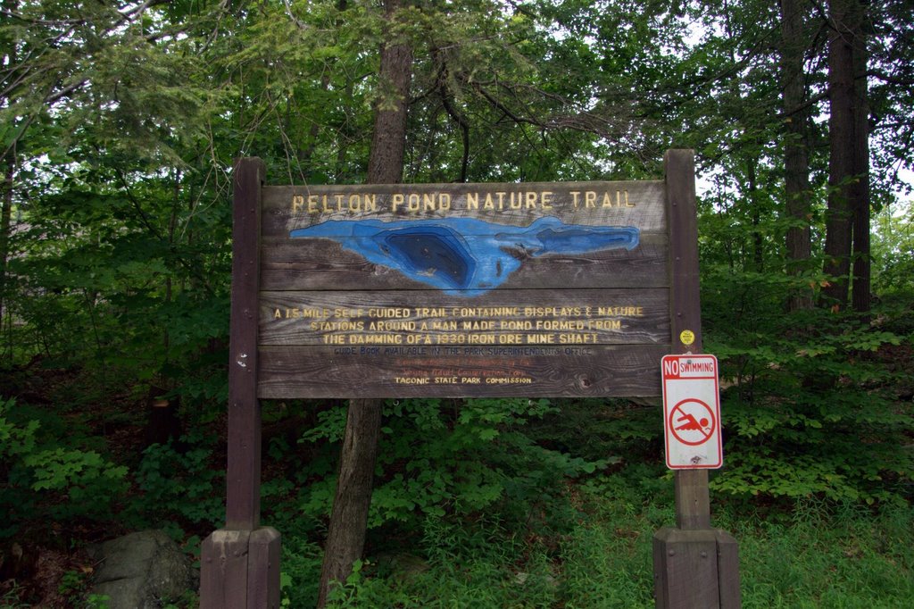 Pelton Pond Sign by lanman2