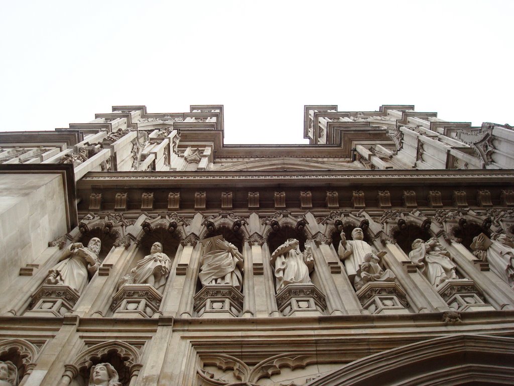 Westminster Abbey, London by Raszpusszen