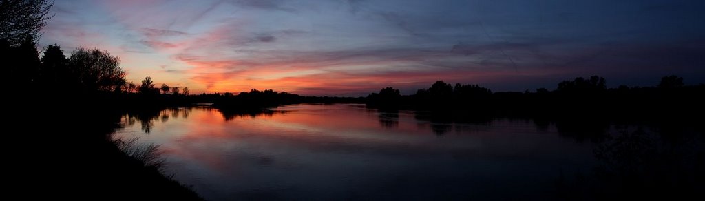 La Loire à Sully by Alain Bron