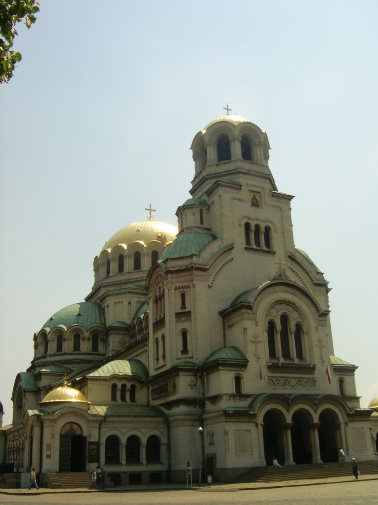 Aleksander Nevski Church - Sofia - Bulgaria by diego_cue