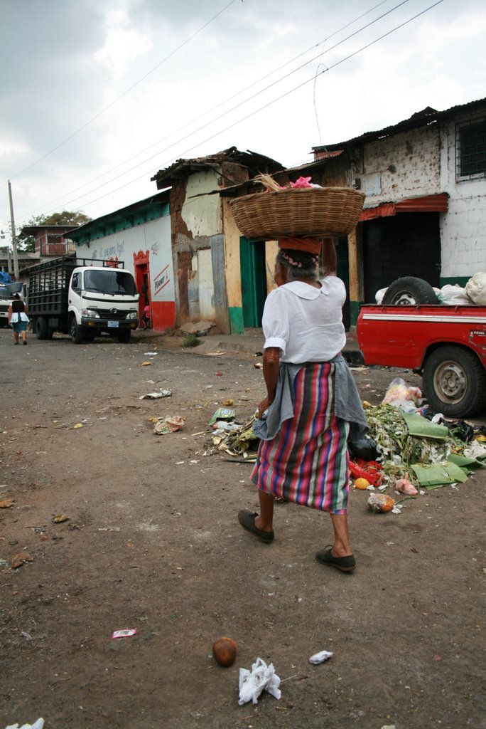 La Calle sin Ley by QUIQUE MORAN