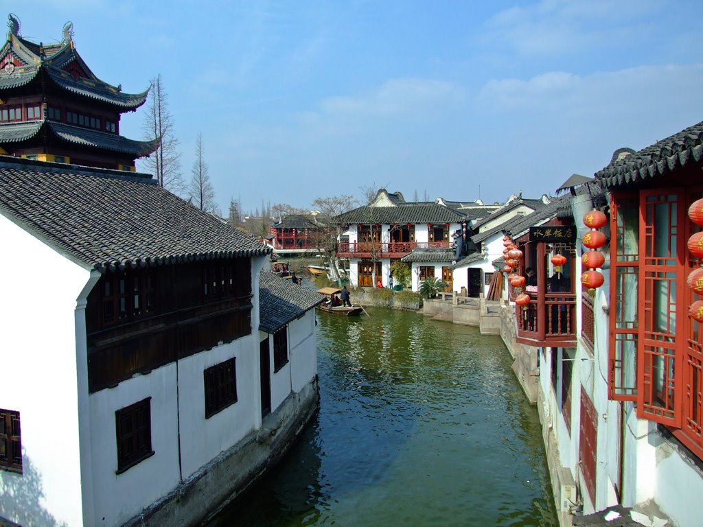 Zhujiajiao watertown by Moqing Zhu