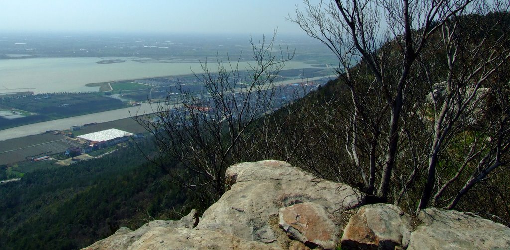 An overview of Shanghu Lake from Yushan hilltop by Moqing Zhu