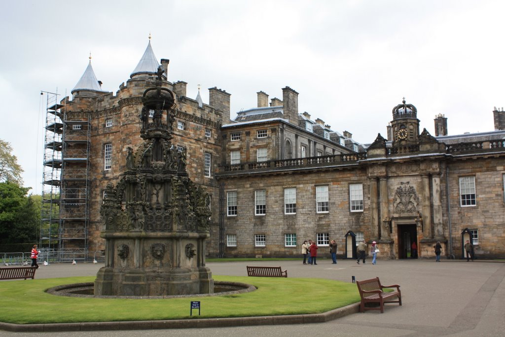 Palace of the holyroodhouse by russbomb