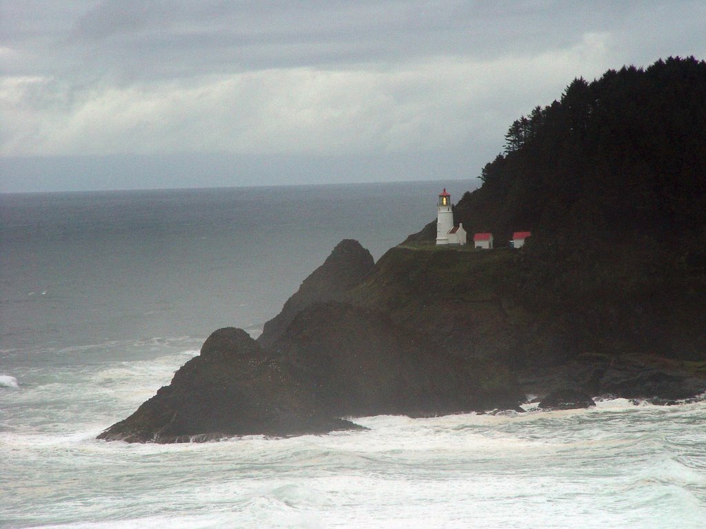 Heceta Head Lighthouse by Michael Zimmer MD