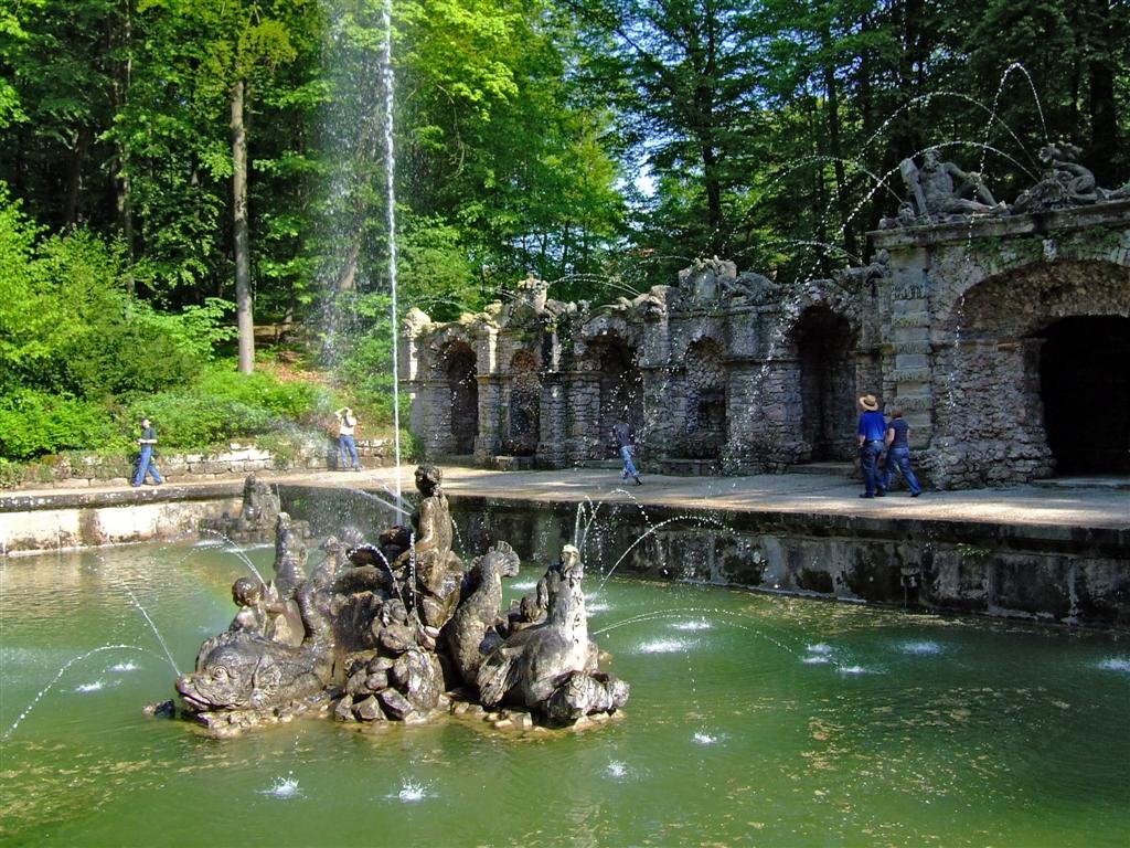 Wasserspiele in der Eremitage by Dieter Beer