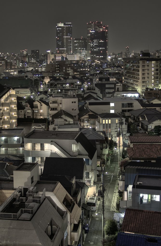 View from Okubo to Nakano-Sakaue (1526) by www.tokyoform.com