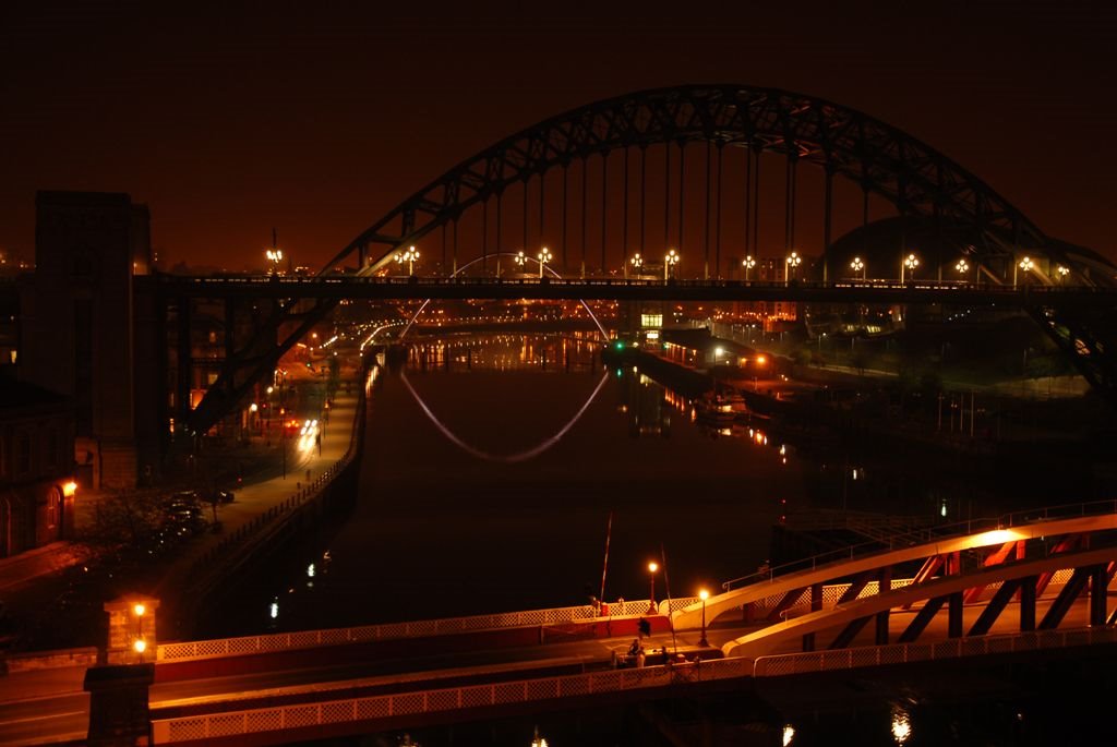 Newcastle - Tyne & Millennium Bridges by Tim Boldero