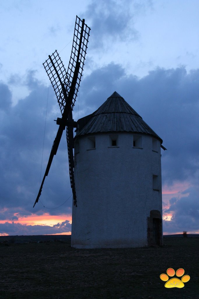 Atardecer en el molino by JosemariBP