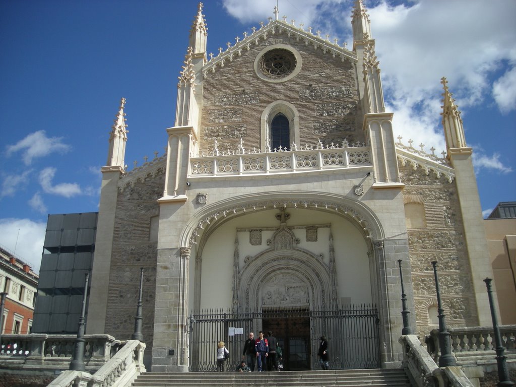 Frontispicio Iglesia San Jeronimo el Real by Florian PG