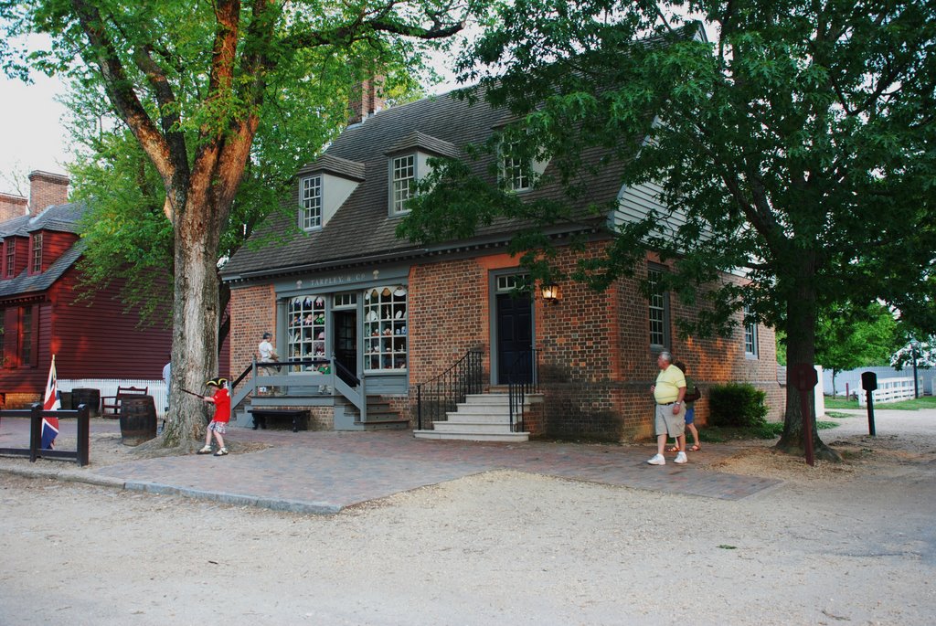 Tarpley's Store, Colonial Williamsburg by Will Lyster