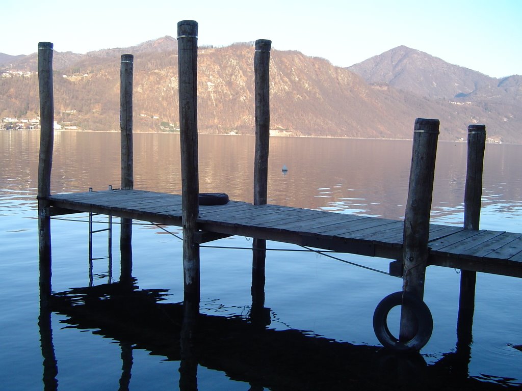 Reflections at Lake Orta by s harrington