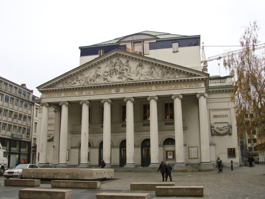 Le Théâtre de la Monnaie, Bruxelles by sp5fog