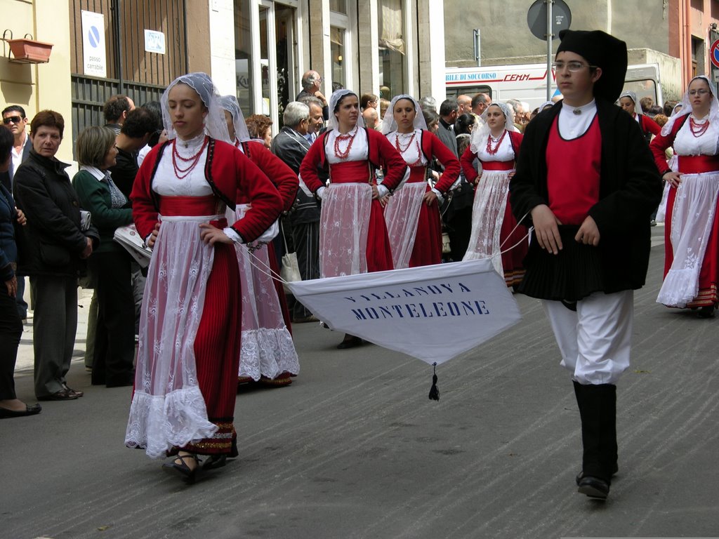 Cagliari - Sant' Efisio 2009 by francesco sole