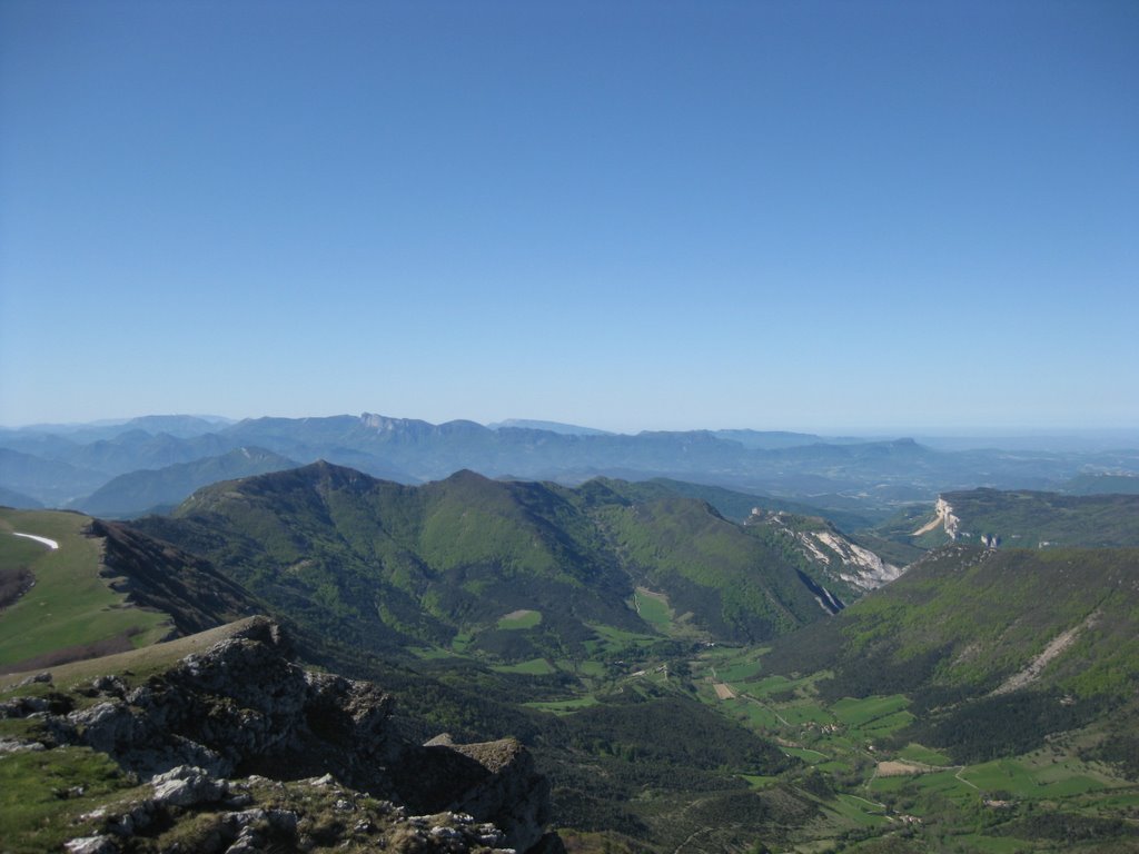 Vallée d'Omblèze - Bec Pointu (1342m) - les 3 Becs (1589m) by FJ66