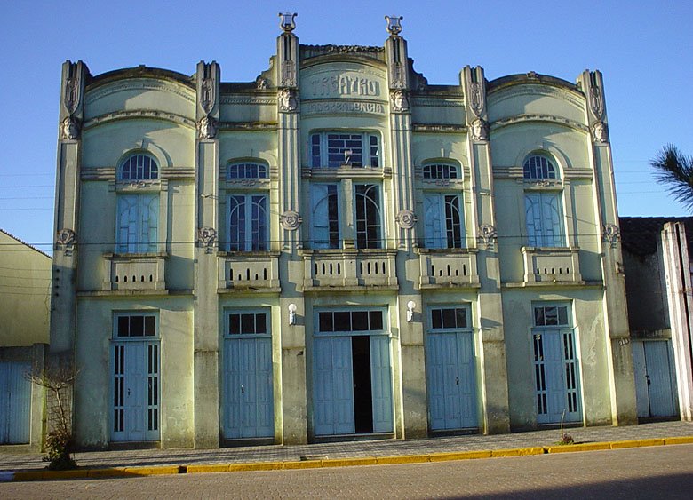 Teatro Independencia by wesleysantos