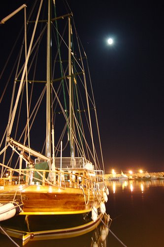 Cambrils, puerto de noche by Carolina Figueras Pi…