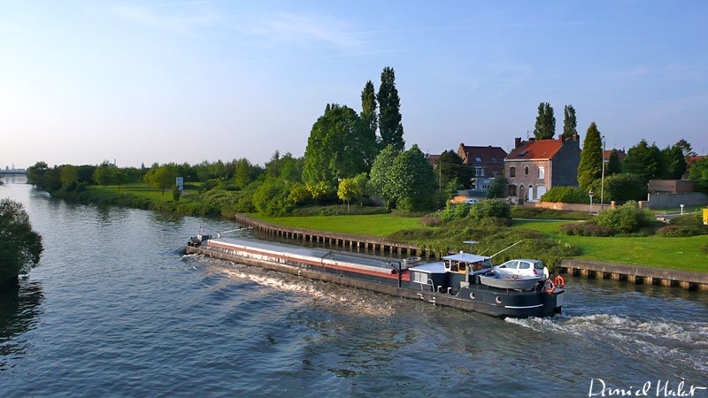 Bateau auto moteur "Monique" - 070509 - Barge "Monique" by Daniel Herlent