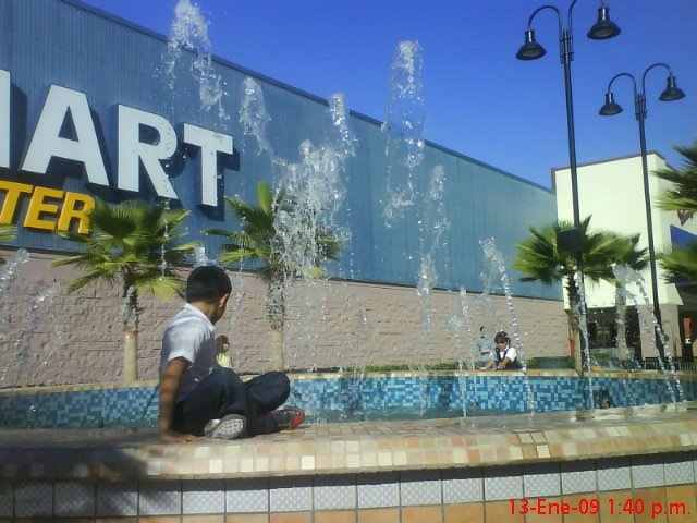 Macroplaza fuente by de la caza