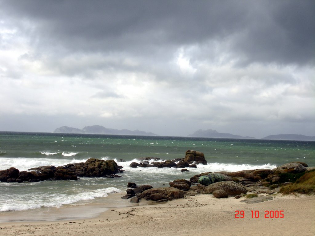 Playa de Samil 29 Oct 2005 by RCdeS