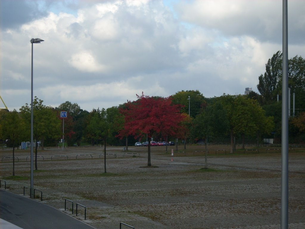 Dortmund Westfalenhallen Parkplätze Oktober 2008 by DortmundWestfalica