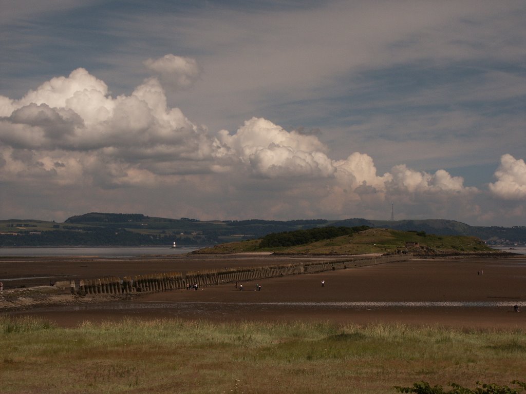 Crammond Causeway by Stuart Halliday