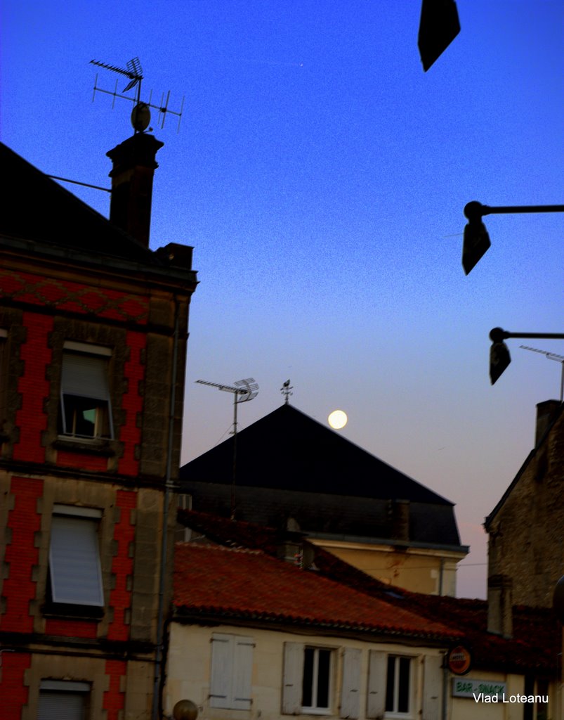 Jarnac: Center - The Moon by Vlad Loteanu