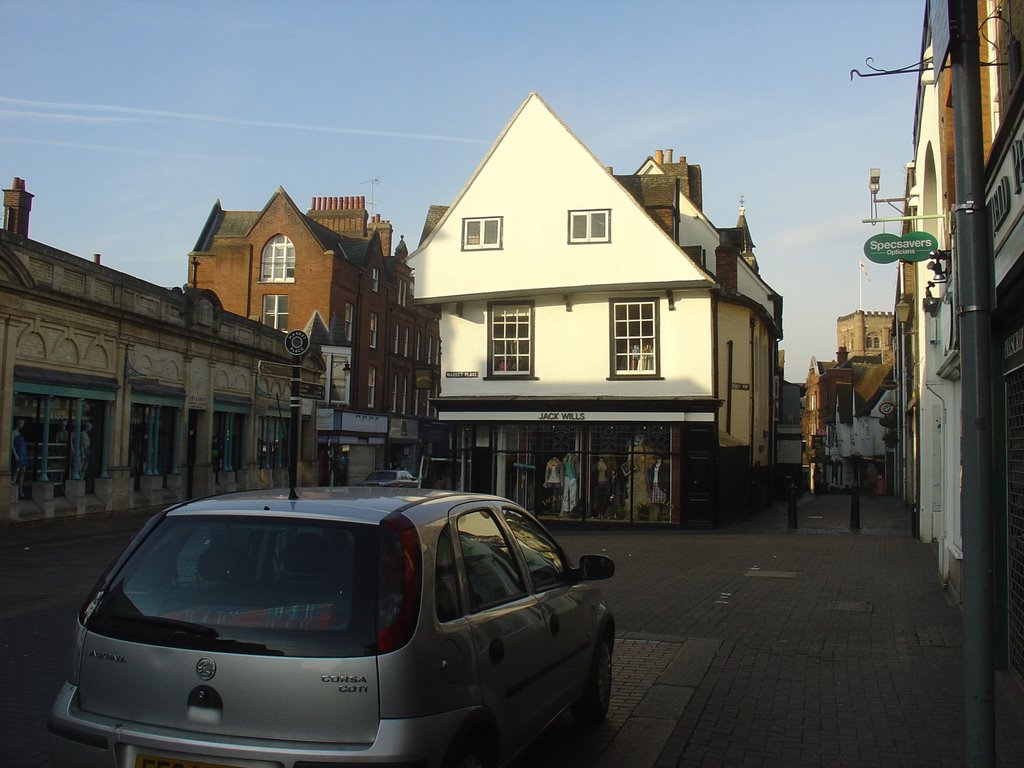 Market Place - St Albans by Paul HART