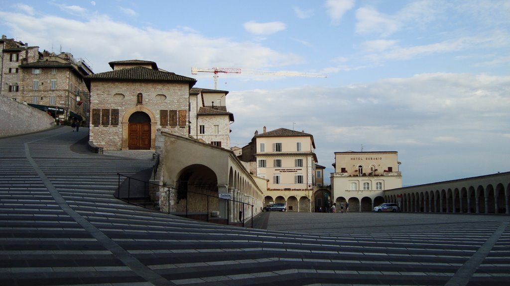 PIAZZA SAN FRANCESCO by sebaseb