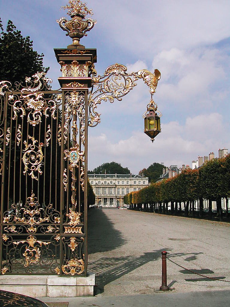 France - Nancy - Détail lanterne vers le palais du gouverneur by Henri et Monique FRA…