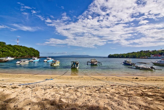 Padang Bai harbor by roman.cestr